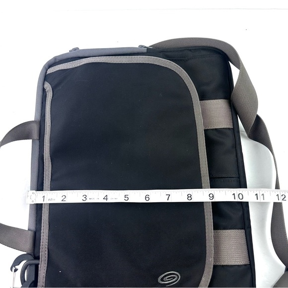 Timbuk2 Quickie Sleeve Crossbody Bag Laptop iPad Case Canvas Unisex - Picture 9 of 10